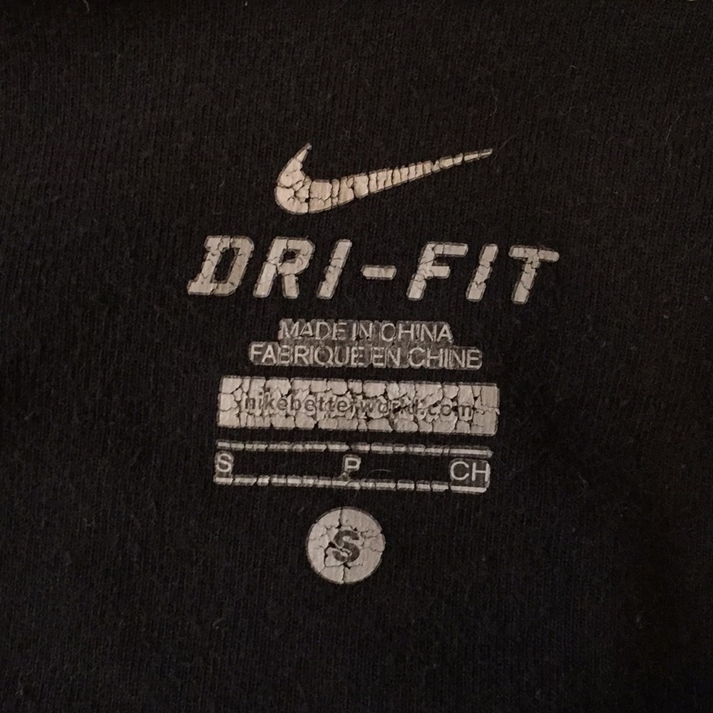 Nike - Picture 4 of 4